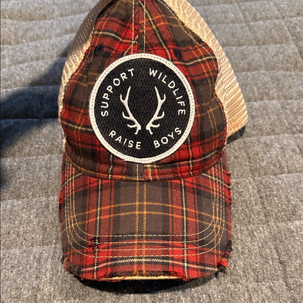 Judith March Beige Mesh Hat Support Wildlife Raise Boys